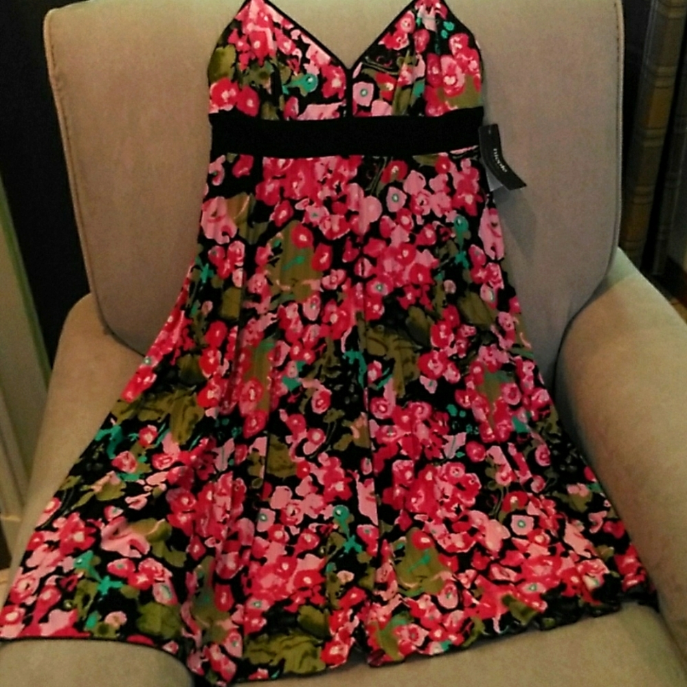 Nicole Miller Spaghetti Strap Floral